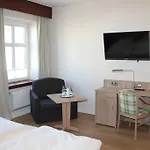 Πανσιόν Kirchspiels 3*